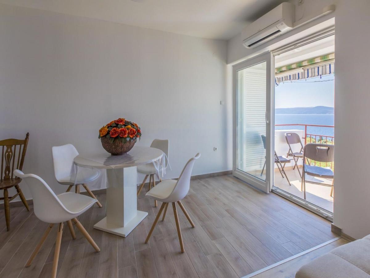 Apartment Vedry Crikvenica Εξωτερικό φωτογραφία